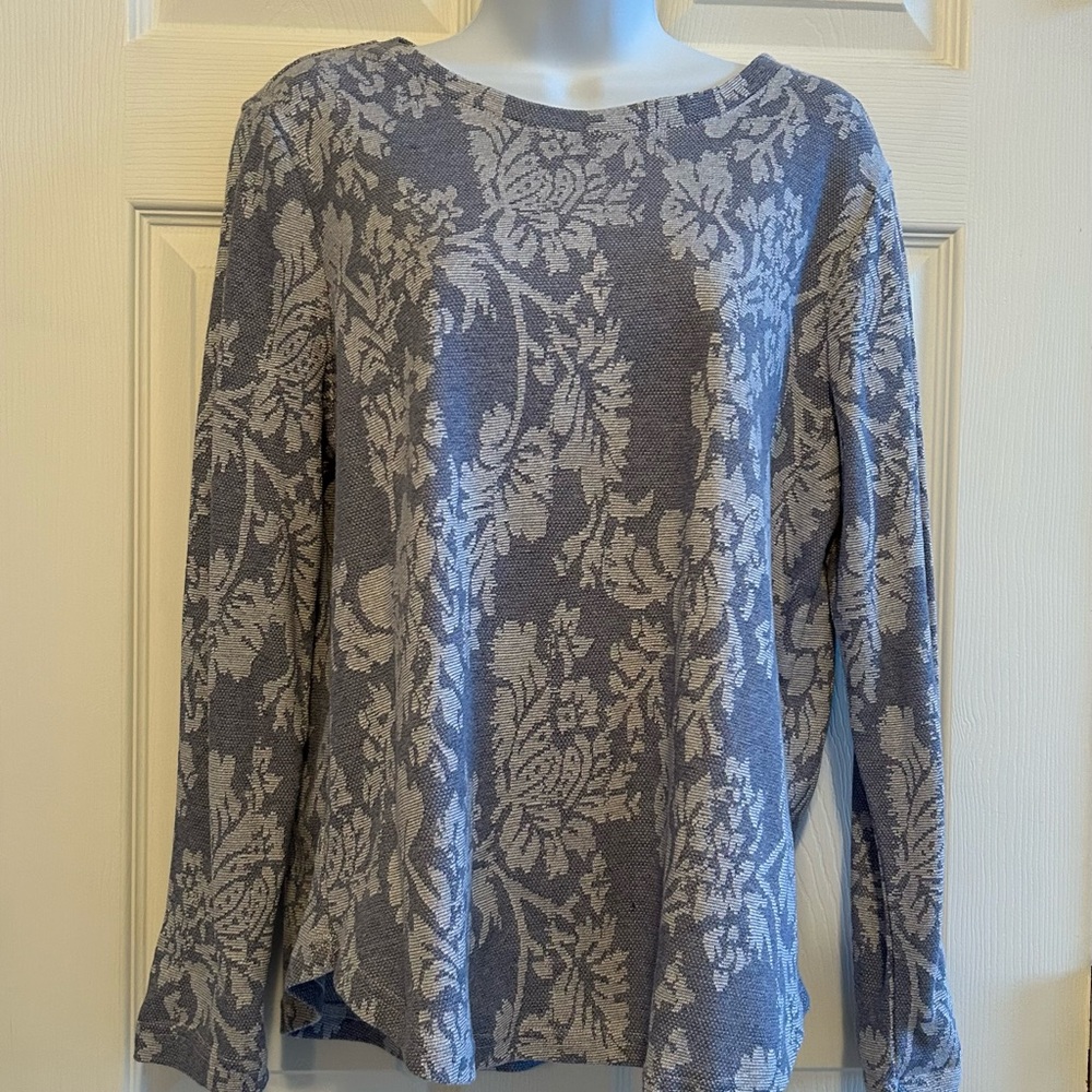 Croft & Barrow Blue/Gray Floral Long Sleeve Top